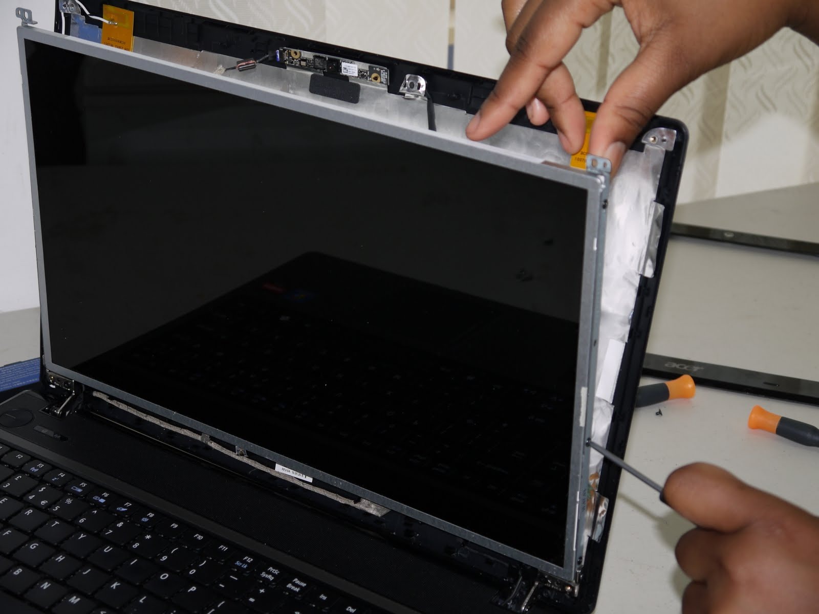 Laptop LED Display